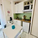 Plage Richelieu 1Ch, Wifi, Parking, Loggia * אגדה