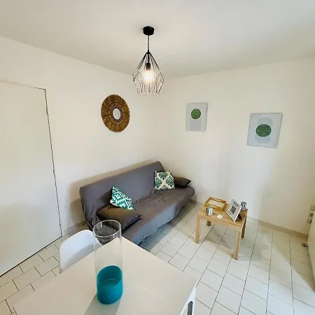 Richelieu,le Cap D Agde,pour 2ou 4pers, 100m De La Apartment *