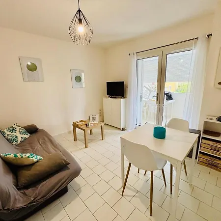 Apartment Richelieu,le Cap D Agde,pour 2ou 4pers, 100m De La