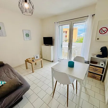 Plage Richelieu 1Ch, Wifi, Parking, Loggia דירה