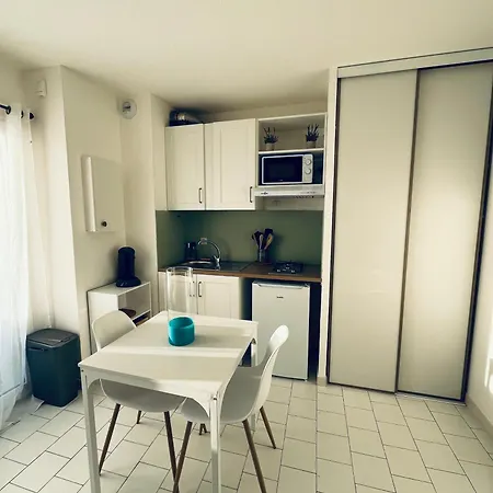 Apartment Richelieu,le Cap D Agde,pour 2ou 4pers, 100m De La