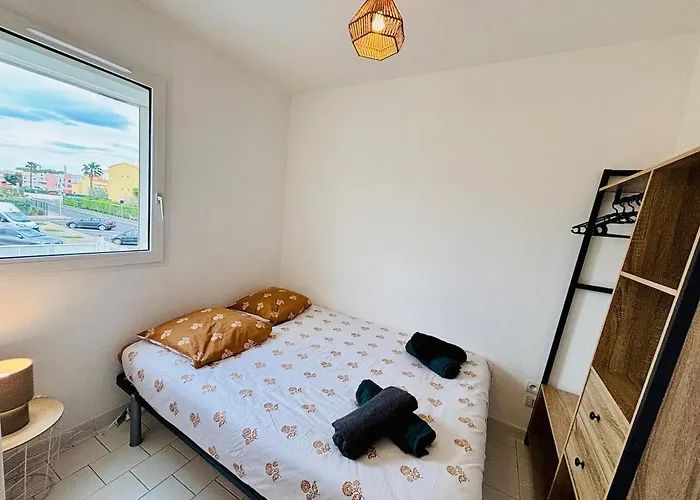 Appartement Cap d Agde T2 a 3 min de la plage a pied avec parking prive loggia pour 2 a 4 personnes Agde